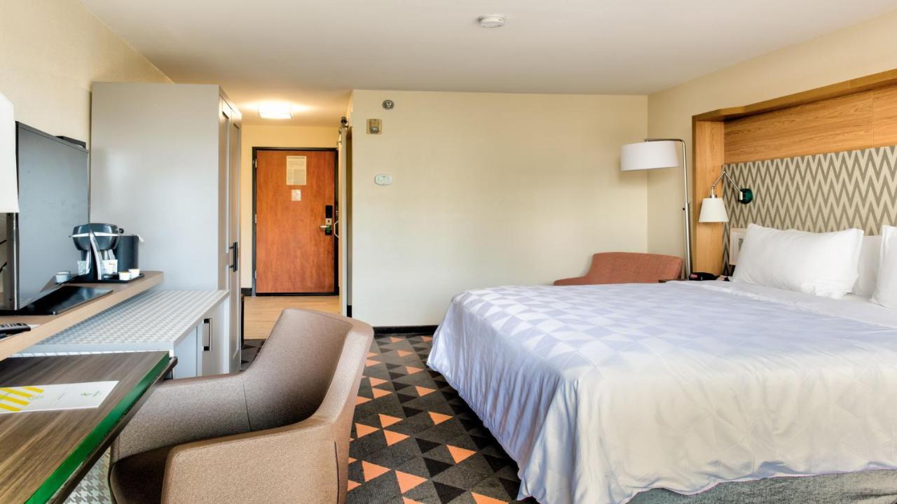 Holiday Inn Phoenix-Mesa Chandler By Ihg Exterior foto