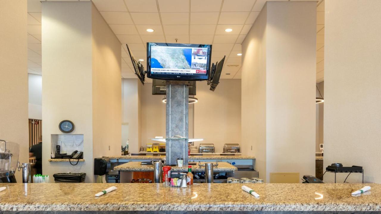 Holiday Inn Phoenix-Mesa Chandler By Ihg Exterior foto